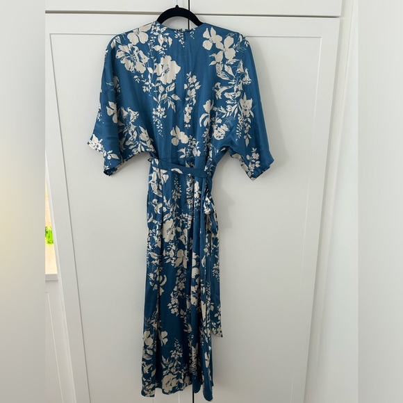 NWT REFORMATION Hedi Silk Blue Floral Midi Dress - Picture 8 of 8